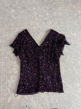 Adrianna Papell Purple Sequin V-Neck Flutter Sleeve Top